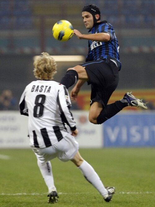 Cristi Chivu (dreapta)