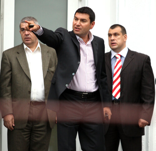 Preşedintele executiv al lui Dinamo, Cristi Borcea, şi-a făcut o revenire în forţă în fotbalul românesc după jumătate de an petrecută la Miami