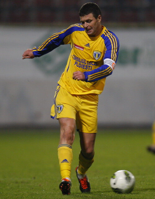 Daniel Opriţa s-a accidentat destul de serios în aamicalul cu CSM Cîmpina