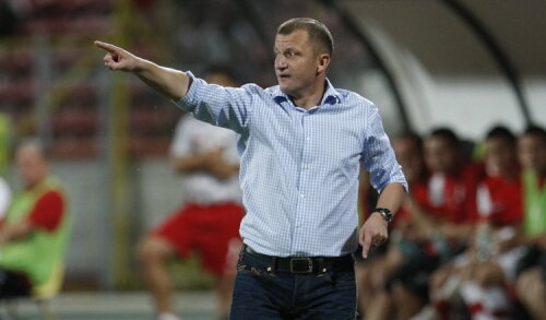 Dorinel Munteanu e convins că pregătirea fizică foarte bună din această perioadă îi va ajuta pe gălăţeni să urce în clasament