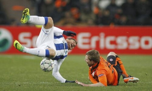 Kucher este cunoscut drept un fotbalist care nu se fereşte de duelurile tari (foto: Reuters)