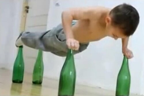 Giuliano uimeşte din nou printr-un exerciţiu fascinant