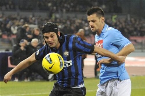 Chivu nu s-a descurcat prea bine contra napoletanilor