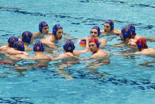 Serbia s-a impus în finala cu Muntenegru, scor 9-8 (foto: daylife.com)