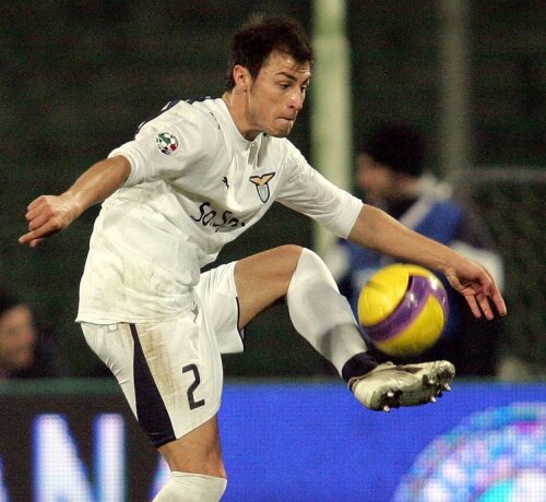 Stefan Radu si-a inceput drumul spre marea performanta in tricoul echipei liceului sau