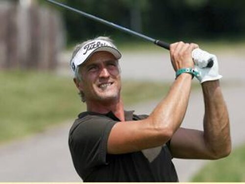 Ginola a devenit un pasionat jucător de golf