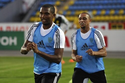 Eto'o şi Roberto Carlos ar putea evolua în faţa CFR-ului Foto: welt.de