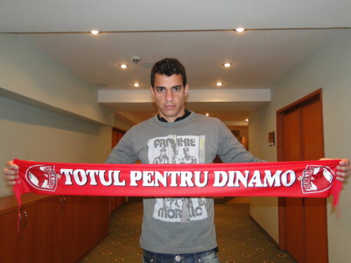 Platini  e oficial 