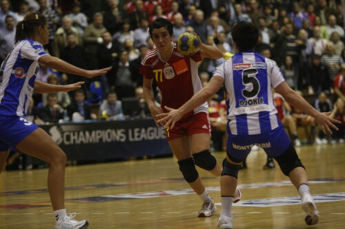 Turcoaica Ozel a facut spectacol pentru Oltchim in meciurile din Liga Campionilor