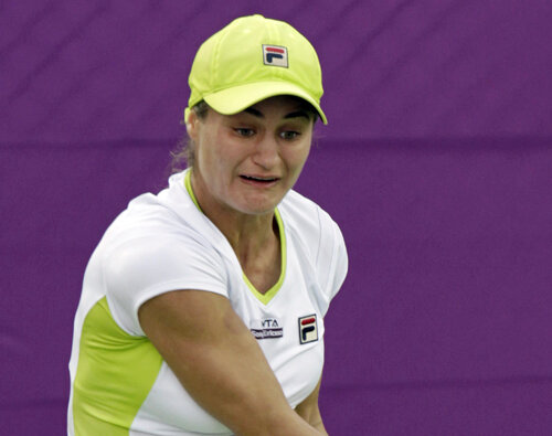 Monica Niculescu în acţiune la Doha
