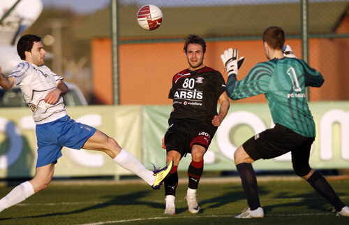 Împotriva letonilor de la Daugava (3-1), Teixeira a înscris cu un lob spectaculos, dintr-o poziție dificilă