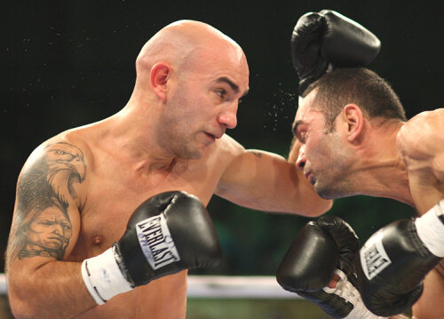 Fostul campion european Sorin Tănăsie dorea să vadă un film în locul unui meci de box pentru centura mondială a greilor