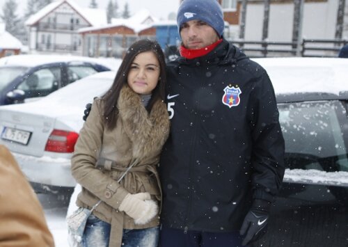 Pablo Brandan face o poză cu un suporter roş-albastru în cantonament