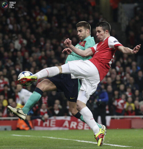 Van Persie a marcat și contra Barcelonei în ediția trecută a Ligii