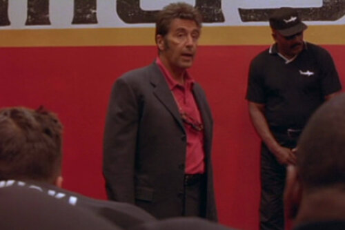 Al Pacino, în rolul antrenorului de fotbal american Tony D’Amato