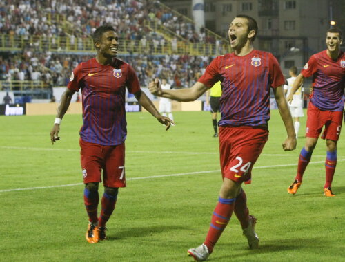 Tatu şi Rusescu au făcut cuplu în atacul Stelei în returul cu Twente