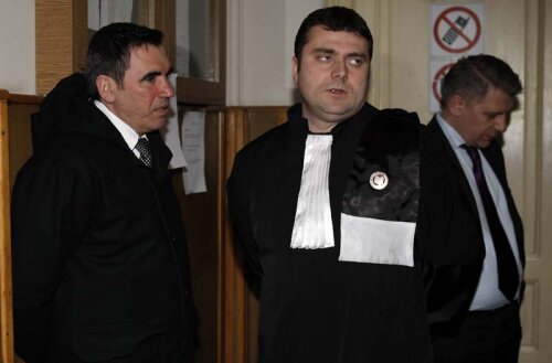 Cornel Penescu a venit la Ploiești împreună cu avocatul său de la Pitești, Bogdan Păun
