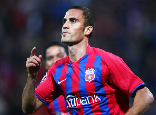 Arthuro a marcat în Steaua - Olympique Lyon 3-5