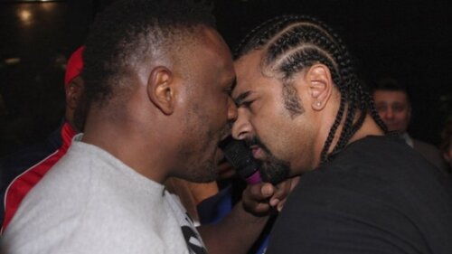 David Haye şi Dereck Chisora s-au bătut la conferinţa de presă