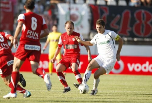 Adrian Scarlatache,Costin Curelea