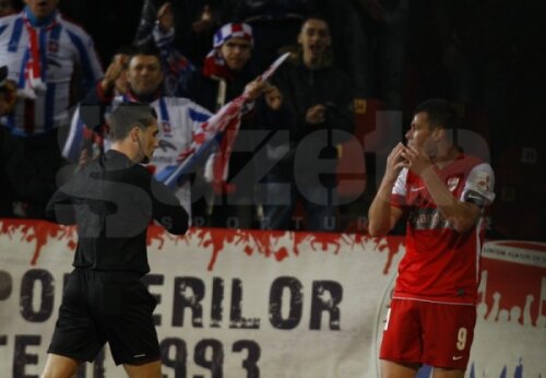 Kovacs l-a eliminat greşit pe Marius Niculae în Oţelul - Dinamo 1-1