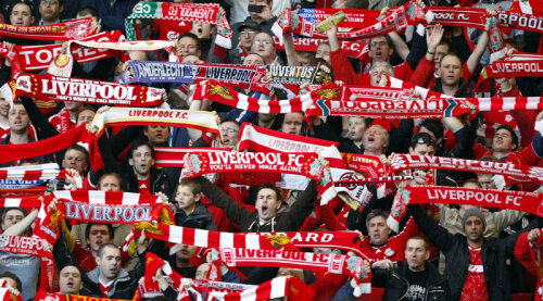 Fanii lui Liverpool, cei mai înfocaţi din Premier League.