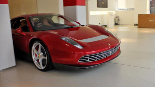 Așa arată Ferrari-ul realizat special pentru Eric Clapton