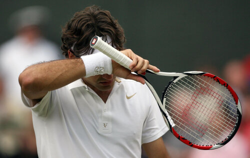 Federer nu mai părăsise un turneu încă din turul 2 din august 2011