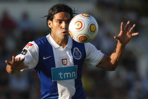 Vîndut vara trecută la Atletico cu 40 de milioane de euro, atacantul columbian Radamel Falcao e cel mai important transfer făcut vreodată de FC Porto