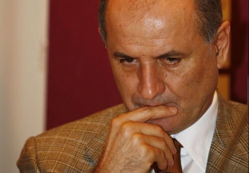 George Copos a mărit salarile angajaţilor pe timp de criză