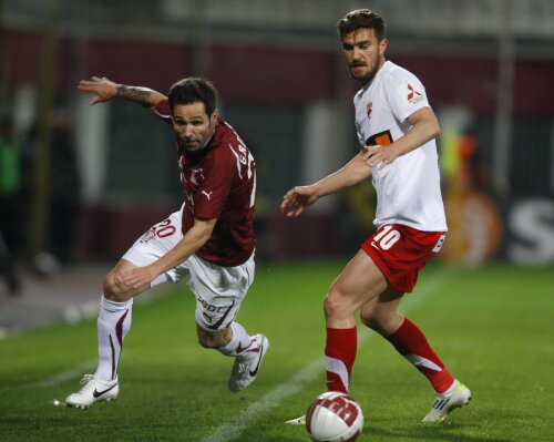 Alexe(dreapta) are evoluţii dezastruoase în ultima vreme