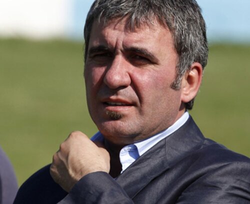 Hagi critică felul lui Becali de a lucra cu antrenorii
