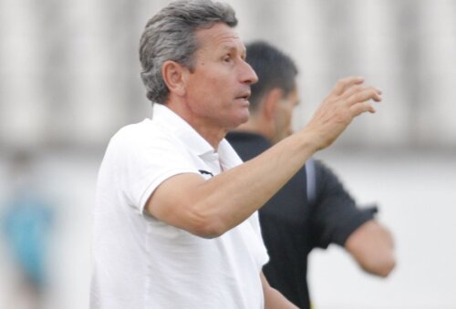 Gheorghe Mulţescu vrea încă o victorie, contra lui Dinamo de data asta, după ce etapa trecută a învins pe FC Braşov, 2-0