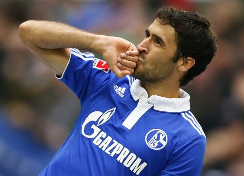Raul are 6 goluri în ultimele 6 meciuri cu Schalke (foto: Reuters)