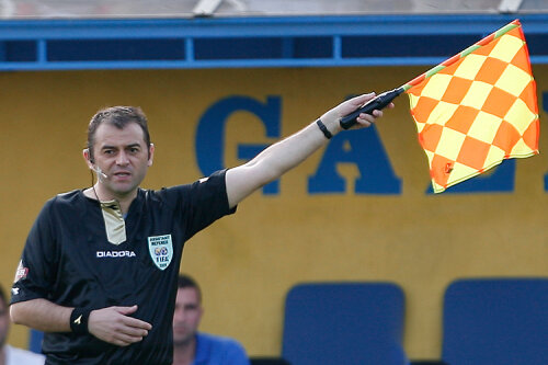 Adrian Vidan s-a retras din arbitraj după greşelile de la meciul FC Braşov - Concordia 2-3
