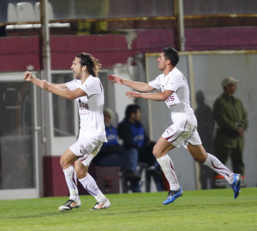 Alexa s-a bucurat după golul fabulos marcat cu FC Vaslui foto: Cristi Preda
