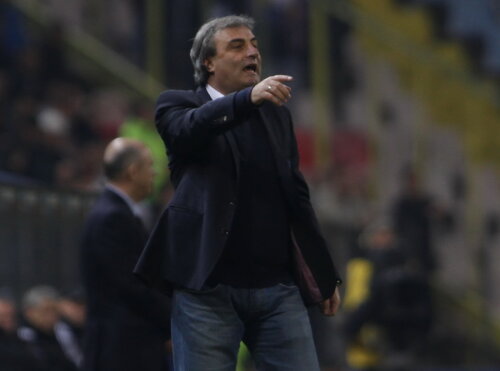 Mihai Stoichiţă a fost contestat la finalul înfrîngerii cu Vaslui, 0-1