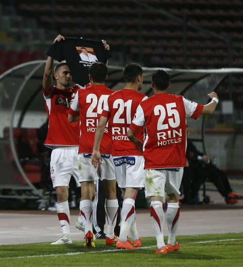 Dinamo a revenit pe primul loc