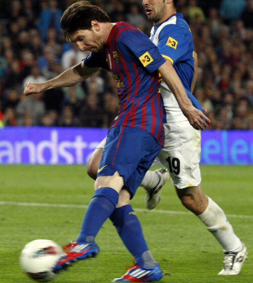Şutul lui Messi e formidabil. Şi alt gol // Foto: Reuters