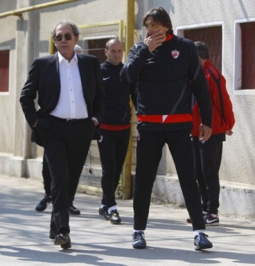 Badea îl susţine în continuare pe Bonetti