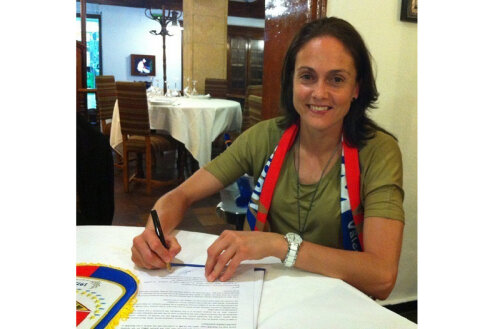 Silvia Navarra a semnat un contract cu Oltchim Rm. Vîlcea