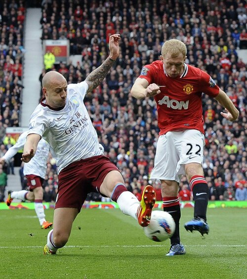 Paul Scholes și-a prelungit contractul foto: reuters