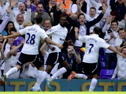 Adebayor ar putea ajunge la Barcelona după ce în 2011 a fost cedat de City la Real. În acest sezon a jucat împrumutat la Tottenham