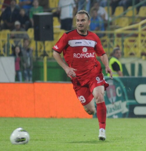 Fl. Lazăr a marcat din penalty singurul gol al partidei