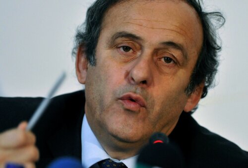 Șeful UEFA, Michel Platini, vrea ca fotbaliștii să aparțină doar cluburilor