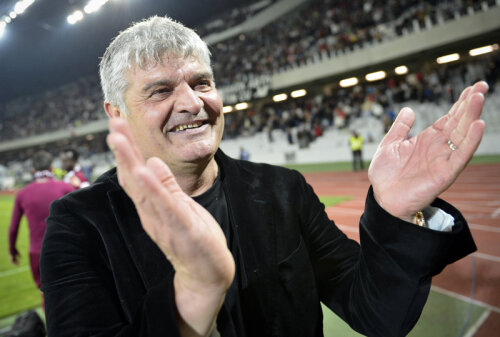 Ioan Andone zîmbeşte: e din nou campion!