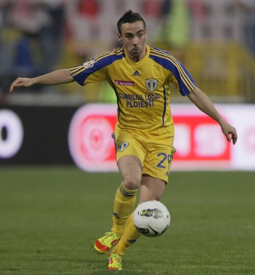 Boudjemaa, fotbalist Petrolul Ploieşti