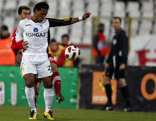 În 2010, Eric a ieşit 