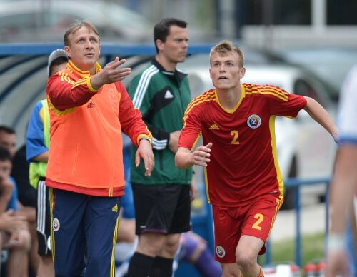 Emil Săndoi vrea ca jucătorii lui să fie folosiți mai des de echipele de club