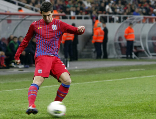Ionuţ Năstăsie a debutat în cupele europene în tricoul Stelei în meciul cu Maccabi Haifa, scor 4-2